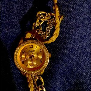 Daytrip wrap around watch